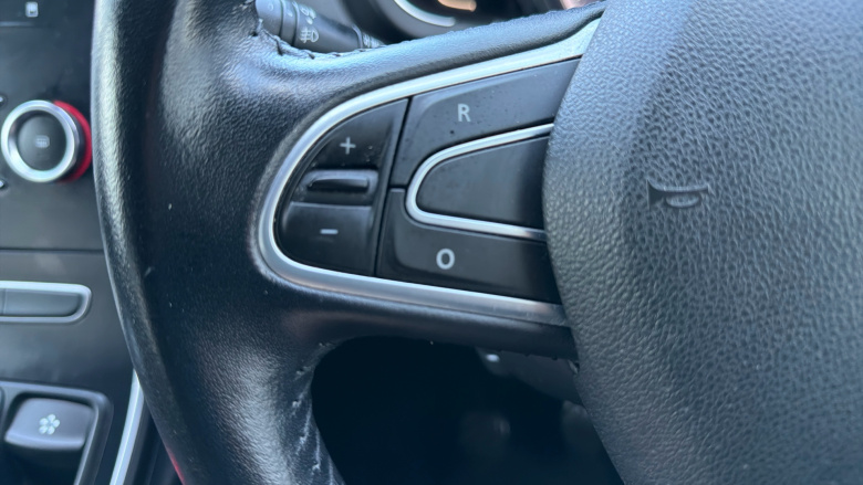 Renault Scenic 1.2 TCE 130 Dynamique Nav 5dr Petrol Estate